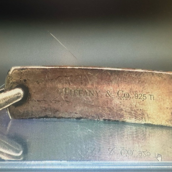 Mens Tiffany and Co (T&Co) Pendant - Picture 4 of 4